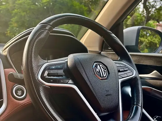 Used MG Hector Plus [2020-2023] Sharp 1.5 DCT Petrol in Delhi