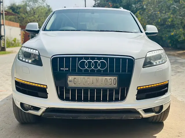 Used 2014 Audi Q7 in Ahmedabad