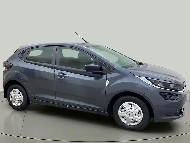 Used 2020 Tata Altroz in Hyderabad