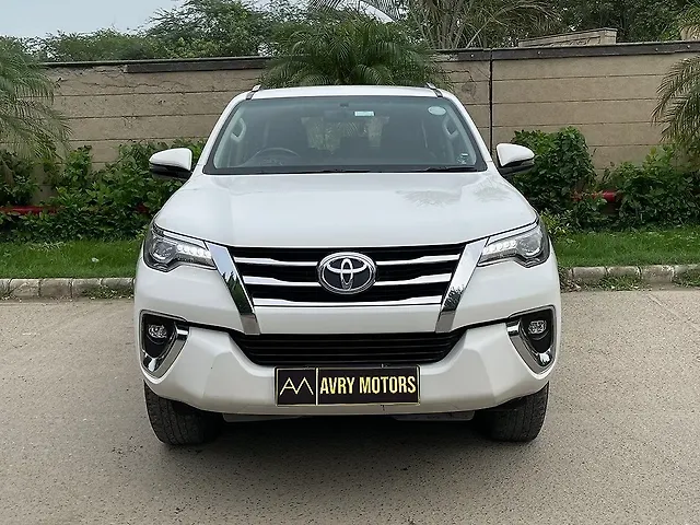 Used 2019 Toyota Fortuner in Delhi