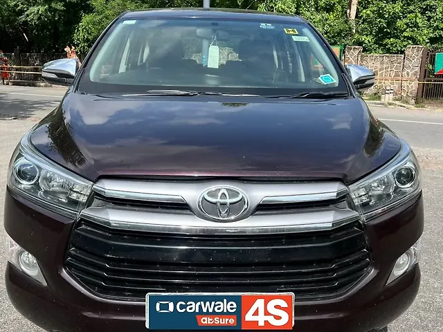 Used 2017 Toyota Innova Crysta in Delhi