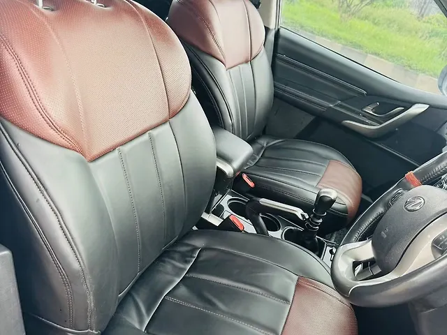 Used Mahindra XUV500 W11 in Ranchi