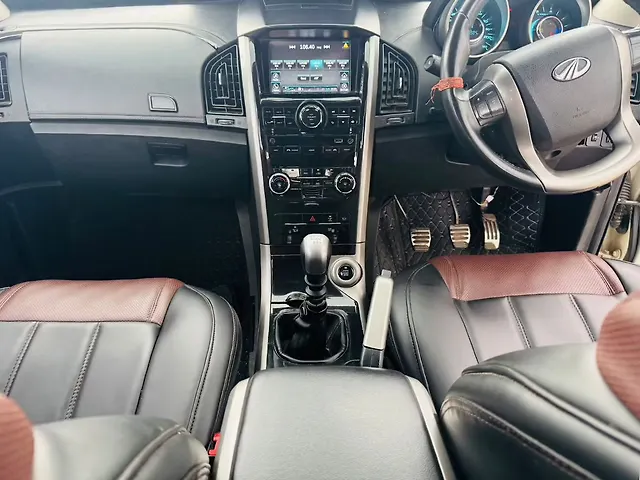 Used Mahindra XUV500 W11 in Ranchi