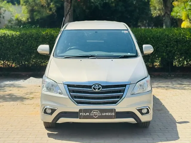 Used 2014 Toyota Innova in Bangalore