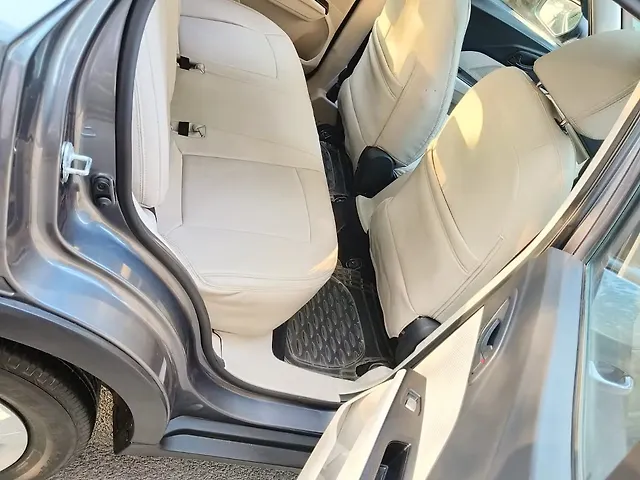 Used Mahindra XUV300 [2019-2024] W6 1.5 Diesel in Delhi