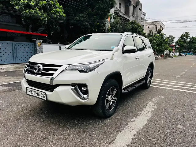 Used Toyota Fortuner [2016-2021] 2.8 4x2 AT [2016-2020] in Dehradun