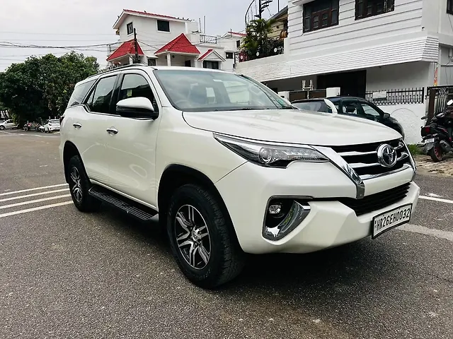 Used Toyota Fortuner [2016-2021] 2.8 4x2 AT [2016-2020] in Dehradun