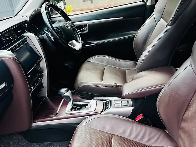 Used Toyota Fortuner [2016-2021] 2.8 4x2 AT [2016-2020] in Dehradun