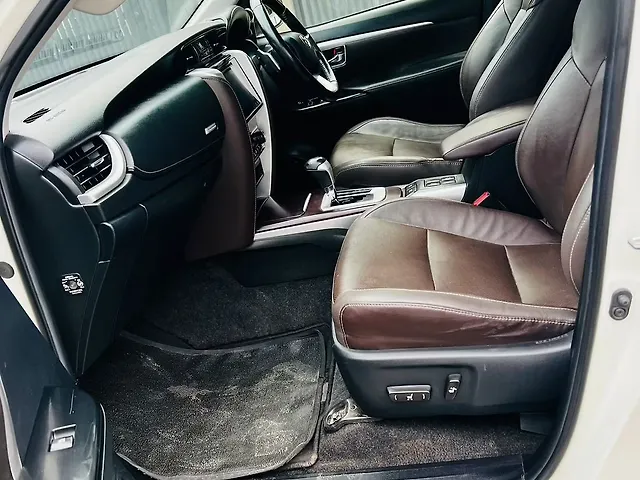 Used Toyota Fortuner [2016-2021] 2.8 4x2 AT [2016-2020] in Dehradun