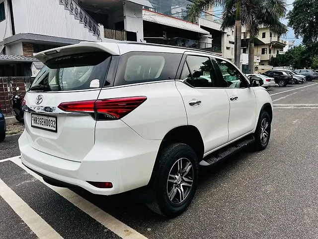 Used Toyota Fortuner [2016-2021] 2.8 4x2 AT [2016-2020] in Dehradun