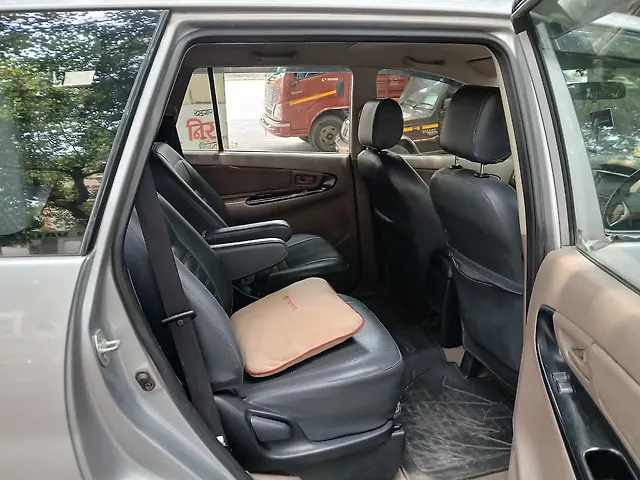 Used Toyota Innova [2015-2016] 2.5 G BS IV 7 STR in Mumbai