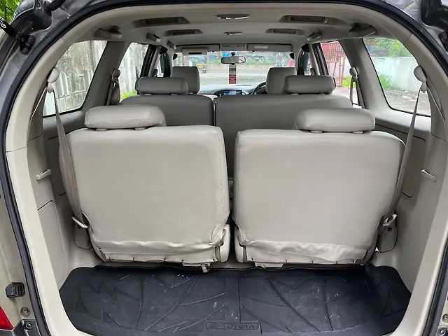 Used Toyota Innova [2012-2013] 2.5 G 8 STR BS-IV in Mumbai