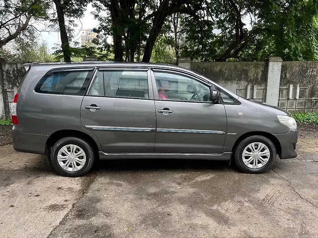 Used Toyota Innova [2012-2013] 2.5 G 8 STR BS-IV in Mumbai