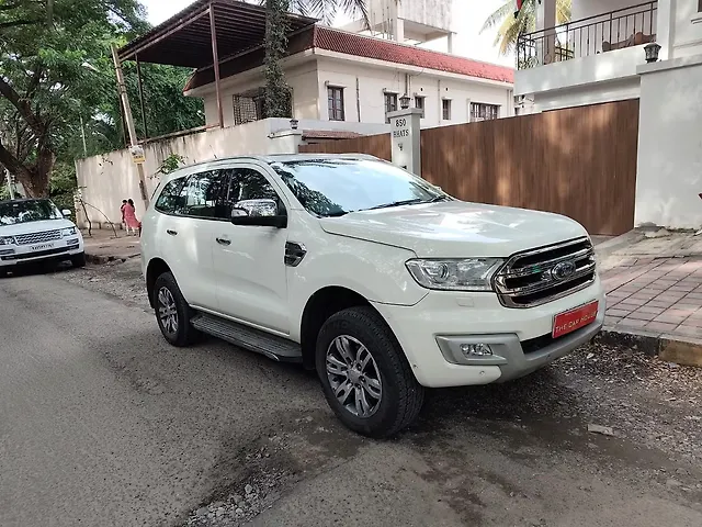 Used Ford Endeavour [2016-2019] Titanium 3.2 4x4 AT in Bangalore