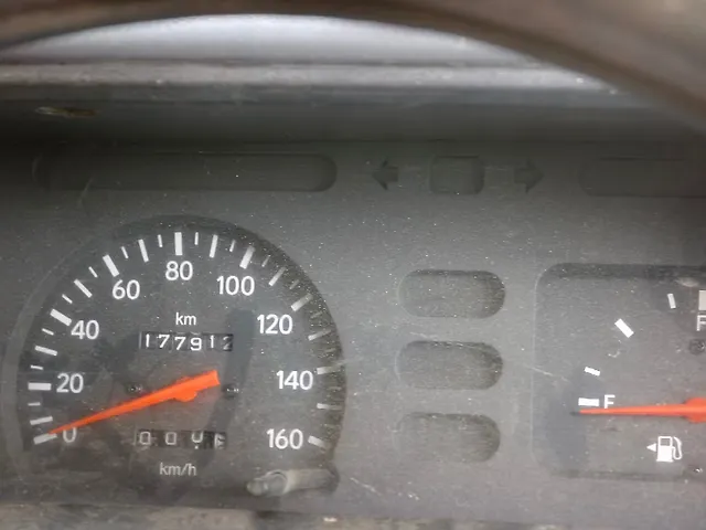 Used Toyota Qualis [2002-2004] GS G4 in Thiruvananthapuram