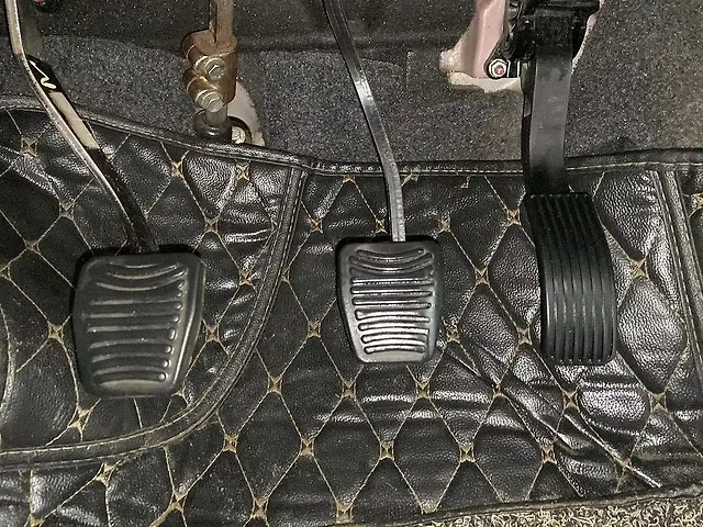 Used Mahindra XUV500 W5 [2018-2020] in Ghaziabad