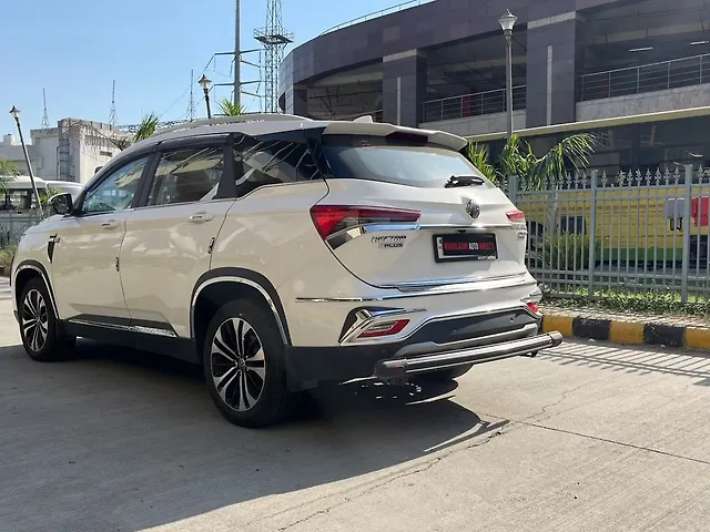 Used MG Hector Plus Sharp 2.0 Diesel Turbo MT 6-STR in Noida