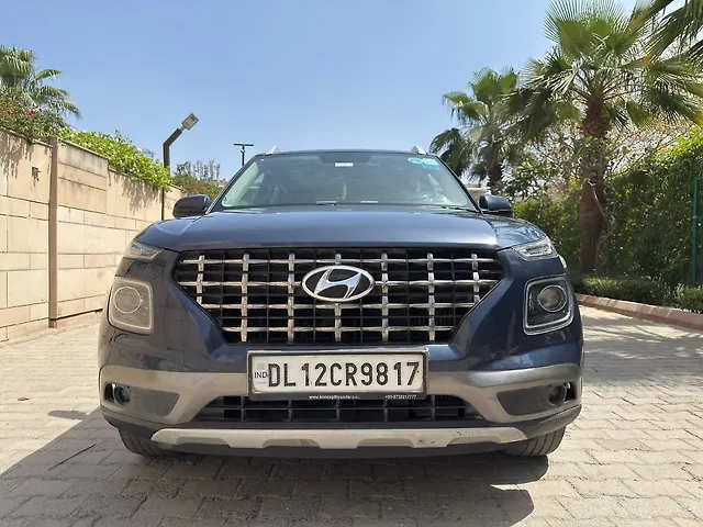 Used 2020 Hyundai Venue in Delhi