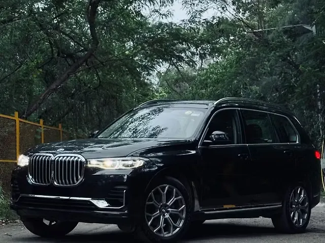 Used 2022 BMW X7 in Mumbai