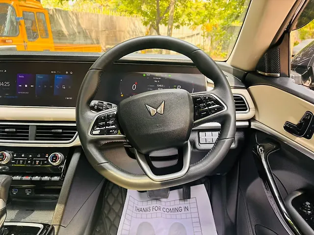 Used Mahindra XUV700 AX7 Luxury Pack Diesel AT AWD 7 STR in Bangalore