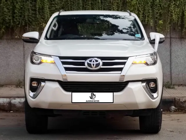 Used 2023 Toyota Fortuner in Delhi