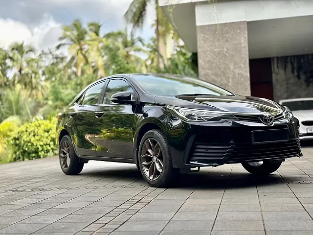 Used 2018 Toyota Corolla Altis in Malappuram