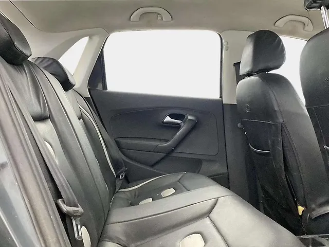 Used Volkswagen Polo [2012-2014] Comfortline 1.2L (P) in Delhi