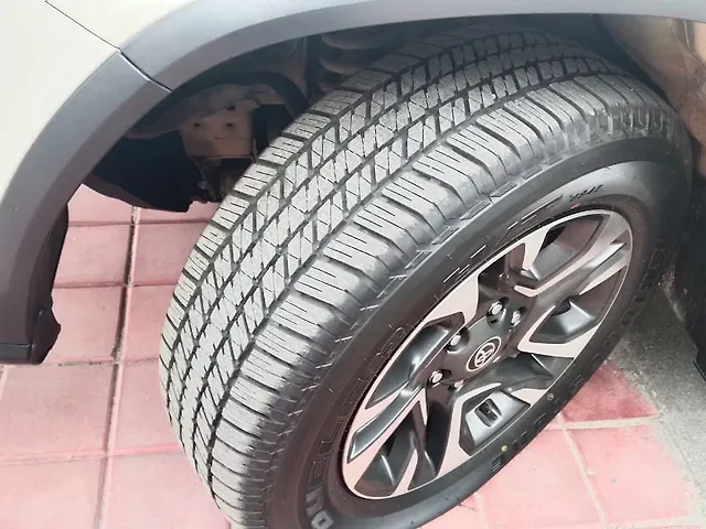 Used Toyota Fortuner Legender 2.8 4X4 AT in Bangalore
