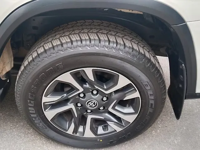 Used Toyota Fortuner Legender 2.8 4X4 AT in Bangalore