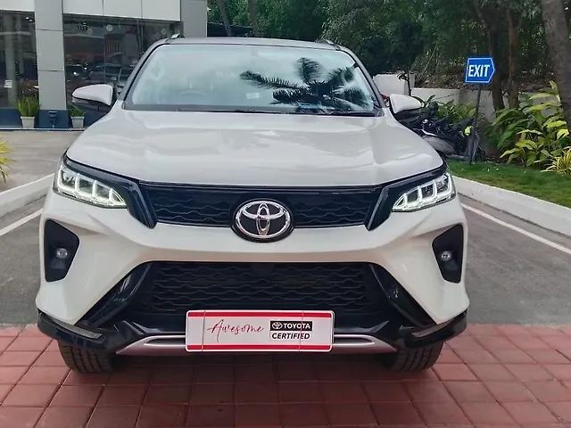 Used Toyota Fortuner Legender 2.8 4X4 AT in Bangalore
