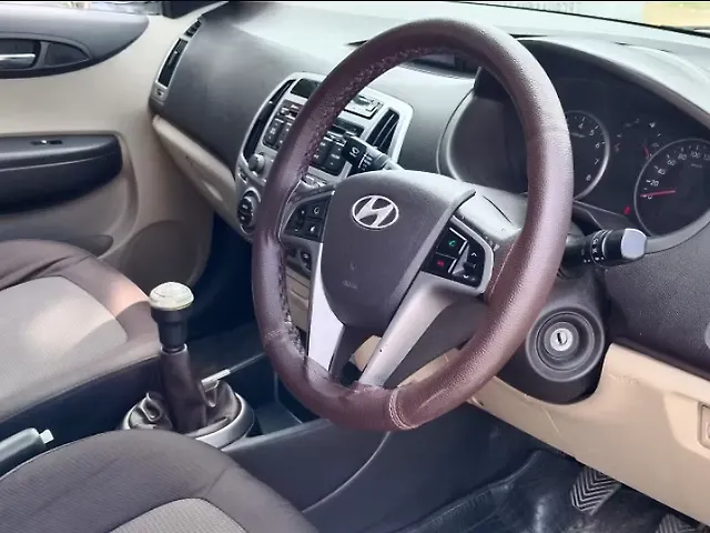 Used Hyundai i20 [2010-2012] Sportz 1.2 BS-IV in Panchkula