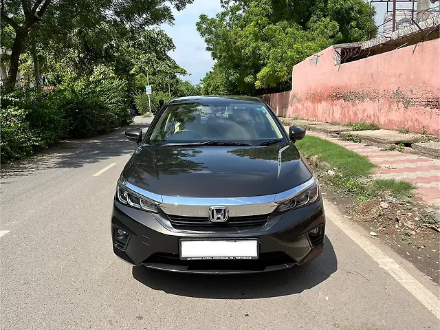 Used 2022 Honda City in Delhi