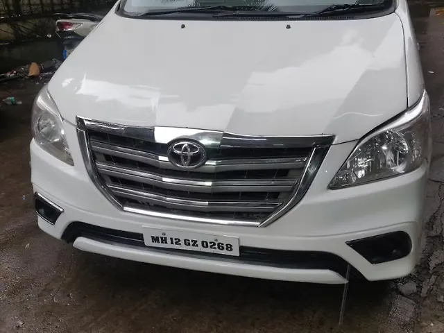Used 2011 Toyota Innova in Mumbai