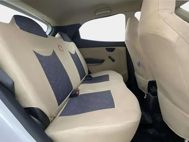 Used Hyundai Eon Era + in Ahmedabad