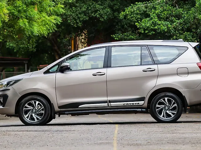 Used Toyota Innova Crysta [2020-2023] GX 2.4 AT 7 STR in Delhi