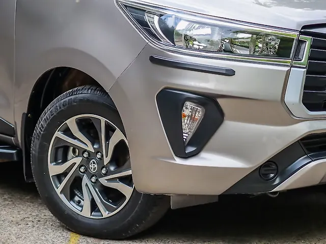 Used Toyota Innova Crysta [2020-2023] GX 2.4 AT 7 STR in Delhi