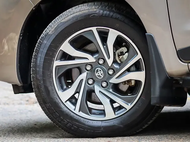 Used Toyota Innova Crysta [2020-2023] GX 2.4 AT 7 STR in Delhi