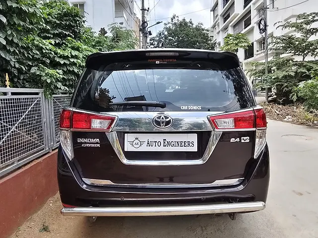 Used Toyota Innova Crysta [2016-2020] 2.4 VX 8 STR [2016-2020] in Hyderabad