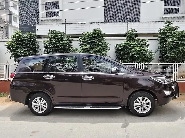 Used Toyota Innova Crysta [2016-2020] 2.4 VX 8 STR [2016-2020] in Hyderabad