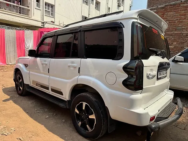 Used Mahindra Scorpio S11 MT 7S in Patna