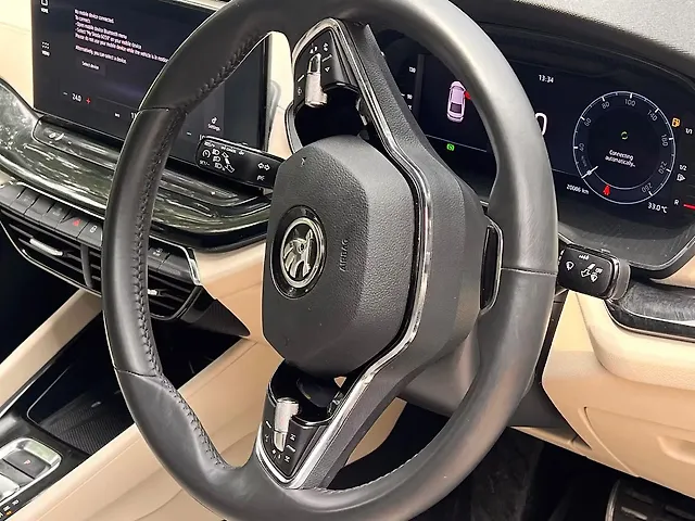 Used Skoda Octavia L&K 2.0 in Delhi