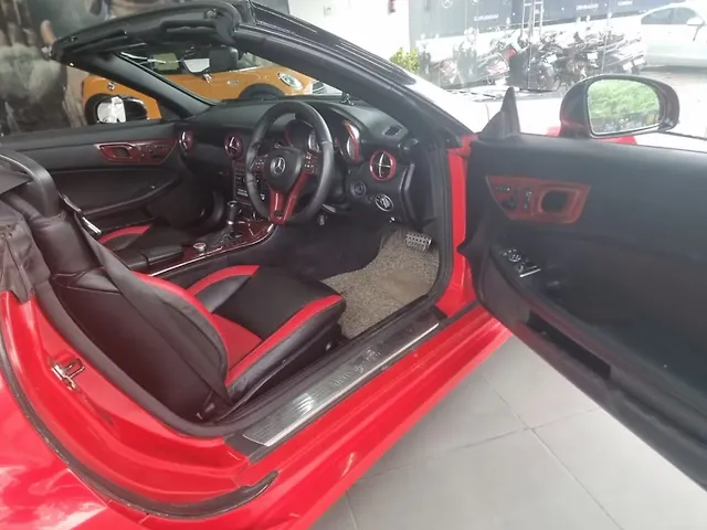 Used Mercedes-Benz SLK 350 in Dehradun