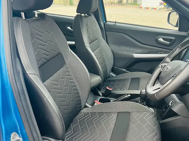 Used Nissan Magnite [2020-2024] XV AMT in Mumbai
