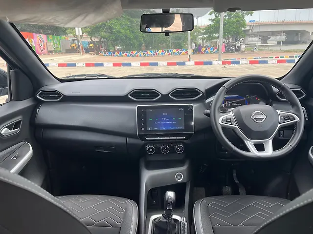 Used Nissan Magnite [2020-2024] XV AMT in Mumbai