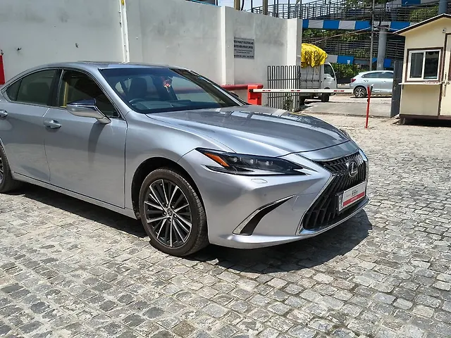 Used 2024 Lexus ES in Delhi