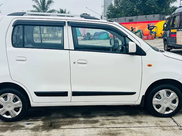 Used Maruti Suzuki Wagon R 1.0 [2014-2019] VXI AMT in Mumbai