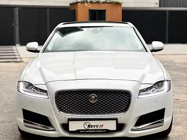 Used 2019 Jaguar XF in Delhi