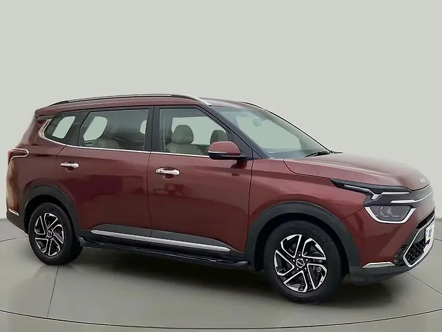 Used 2022 Kia Carens in Hyderabad