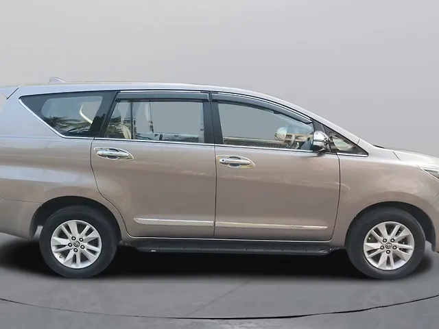 Used Toyota Innova Crysta [2016-2020] 2.8 GX AT 7 STR [2016-2020] in Mumbai