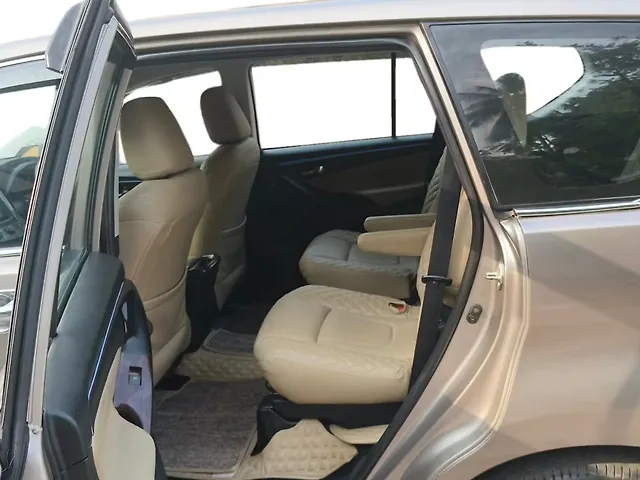 Used Toyota Innova Crysta [2016-2020] 2.8 GX AT 7 STR [2016-2020] in Mumbai
